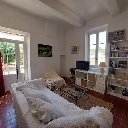 Maison De Cesar Saint-Saturnin-lès-Apt Exterior foto